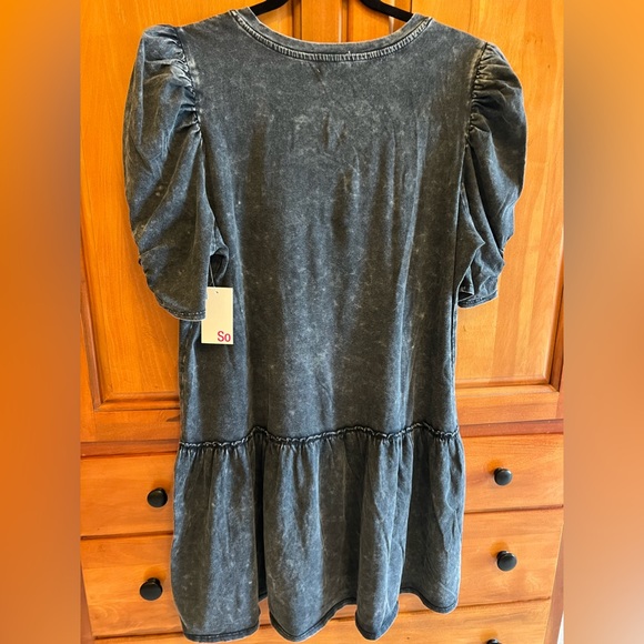 NWT Retro Style Acid Washed Puff Sleeve Dress - Picture 2 of 7